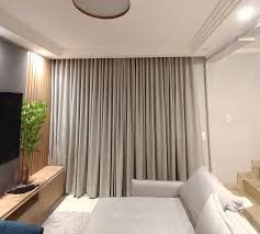 Cortina sob medida em quarto